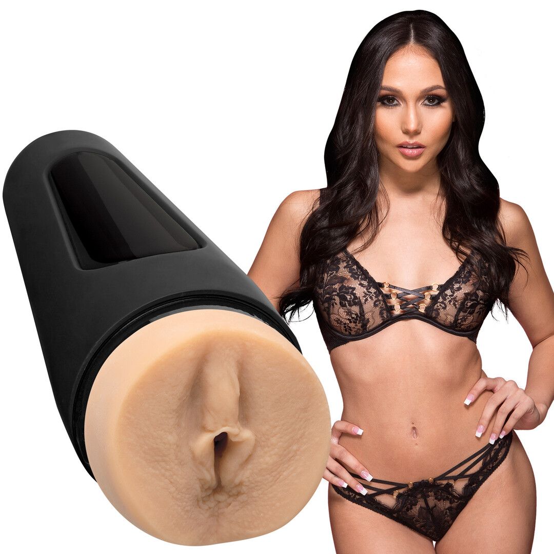 Doc Johnson Ariana Marie Main Squeeze Stroker