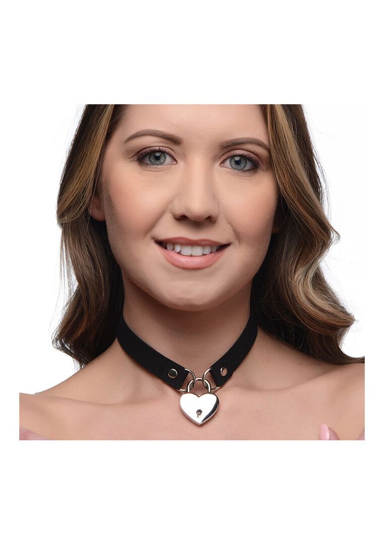 XR Brands Heart Lock Choker, Obroża posiadania