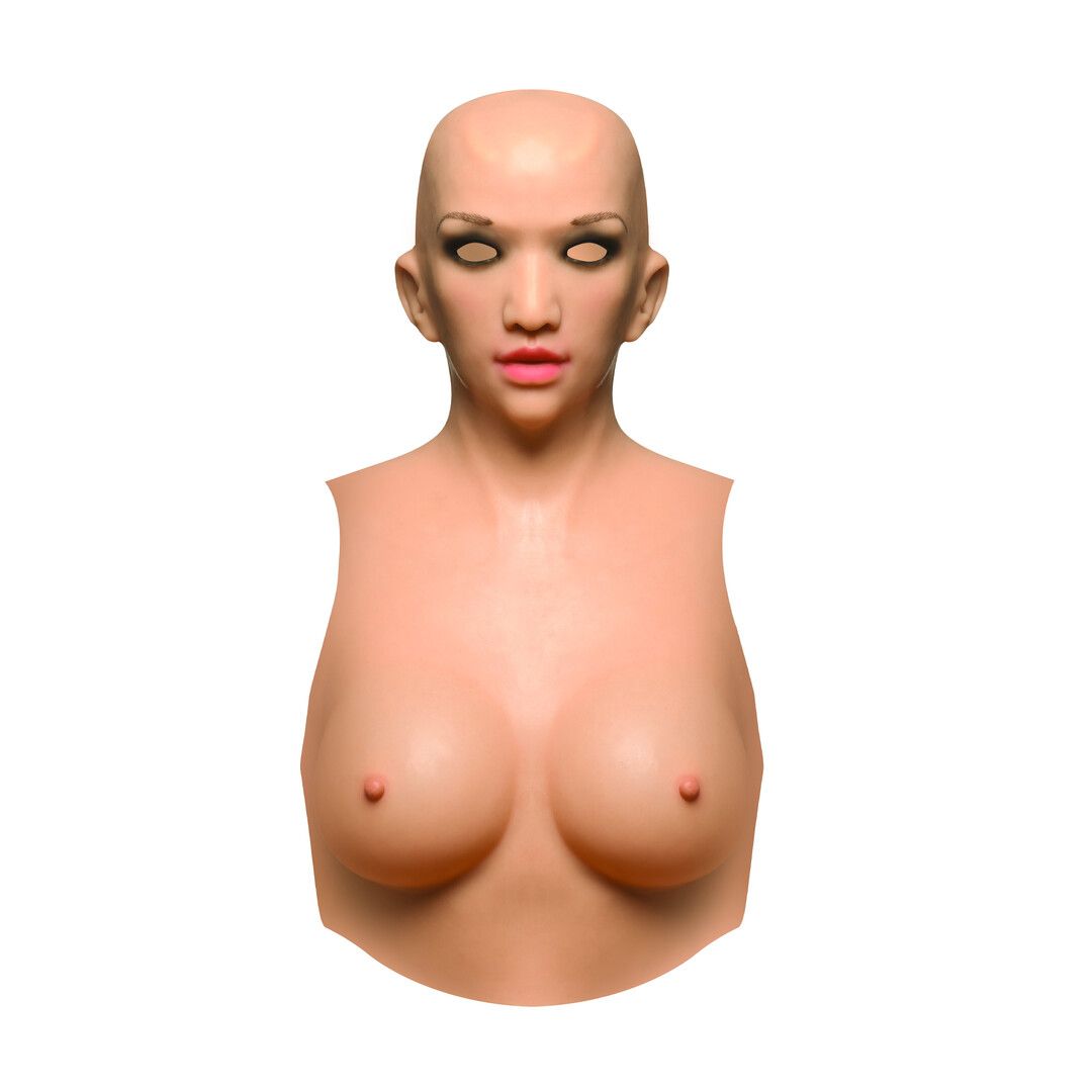 XR Brands Silikon-Doll Bodysuit mit C-Cup Brüsten und realistischem Gesicht