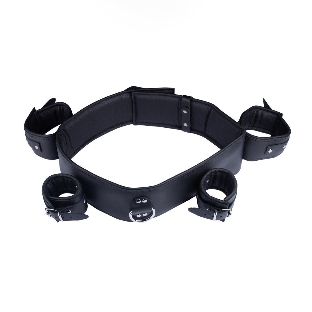 Red Leather Lederharness für Arme, Handgelenke und Brust