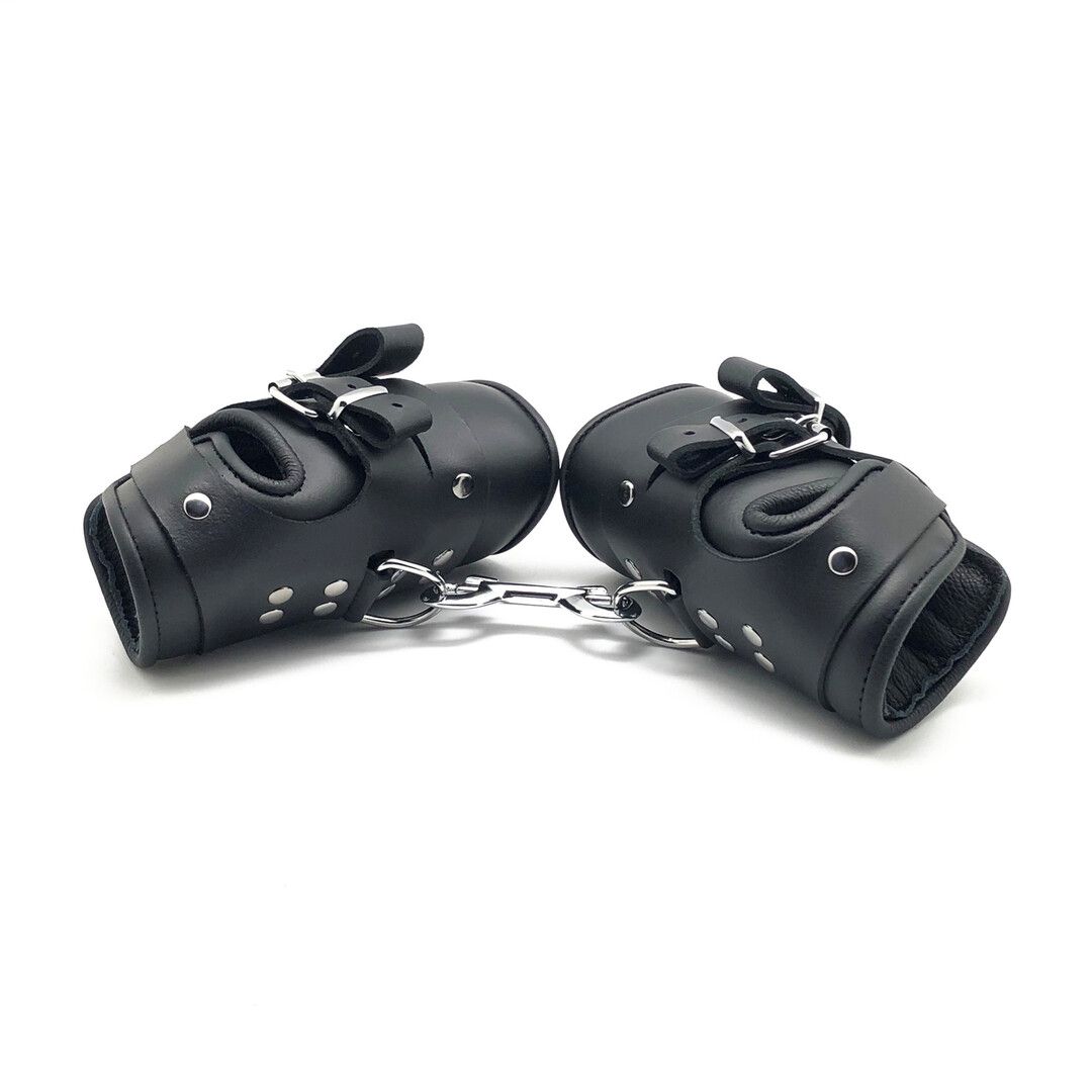 Red Leather Deluxe Suspension Kajdanki ze Snap Hooks