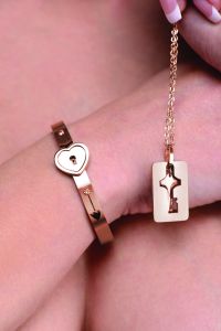 XR Brands Pulseira Fechada Chave Ouro Rosa, imagem 6
