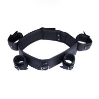 Red Leather Lederharness für Arme, Handgelenke und Brust
