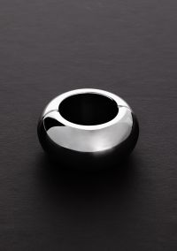 Steel by Shots soikea kivesvenytin suurempi koko, kuva 4